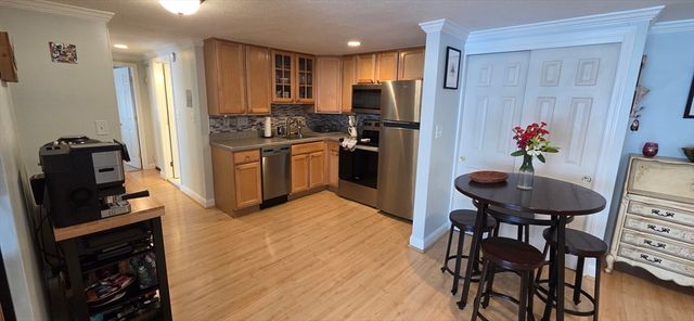 558 Main St 1D, Stoneham, MA 02180