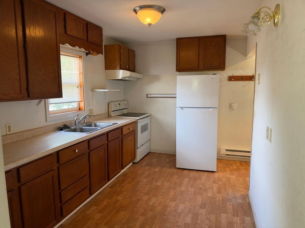 409 3rd Street S, Breckenridge, MN 56520 — photo 2