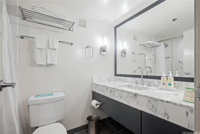 410 Atkinson Drive 1823, Honolulu, HI 96814