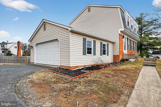 711 CAMPBELL WAY, Herndon, VA 20170