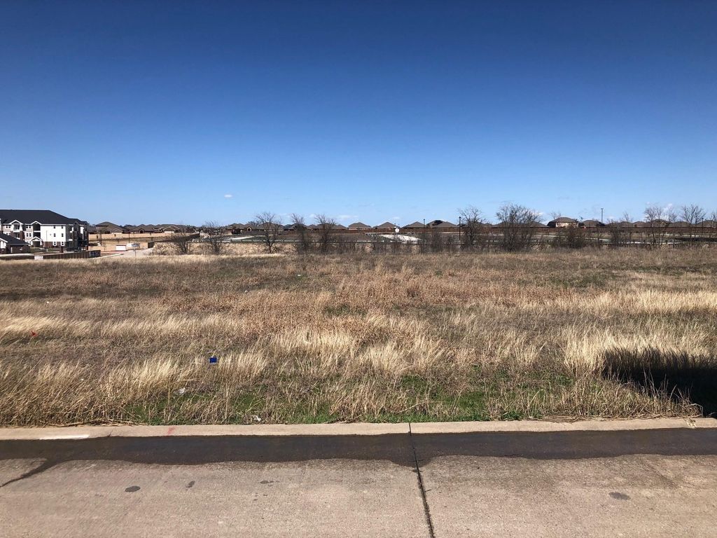 1806 Harvard Boulevard, Farmersville, TX 75442