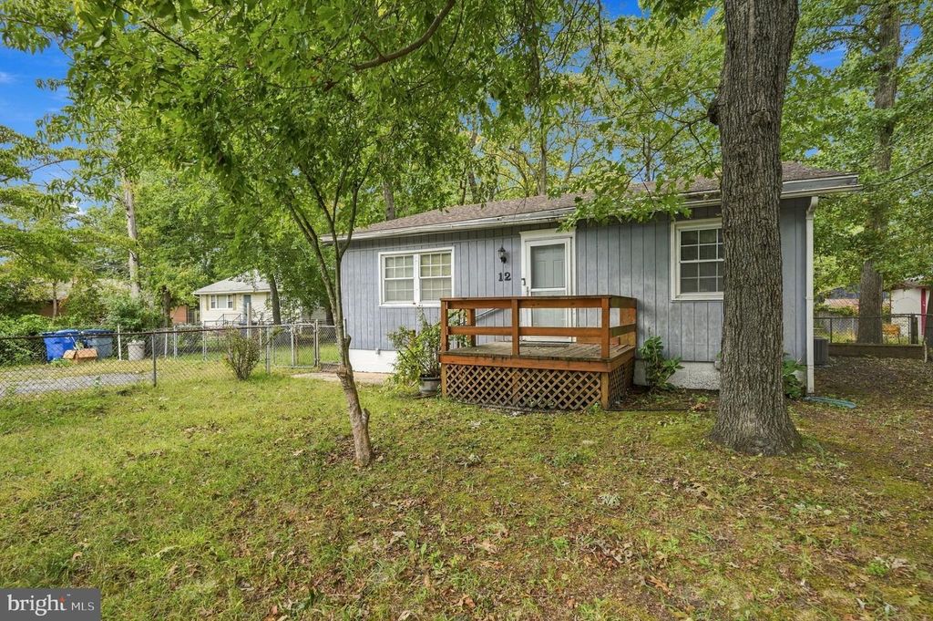 12 GLEASON ST, BROWNS MILLS, NJ 08015 — photo 2