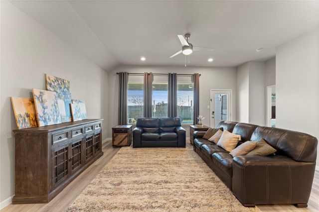 31411 Calle Linda Drive, Hockley, TX 77447