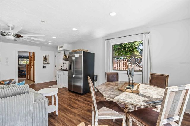 2711 1ST AVENUE W, Bradenton, FL 34205