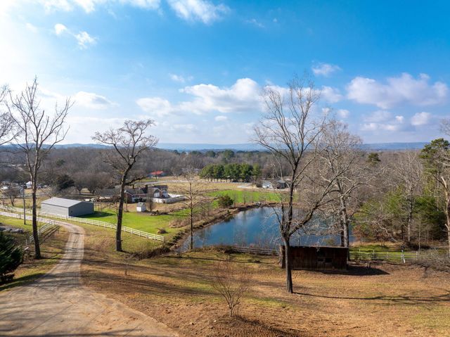 6041 Shirley Pond Road, Harrison, TN 37341