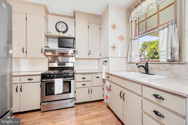 185 OWEN AVE, Lansdowne, PA 19050