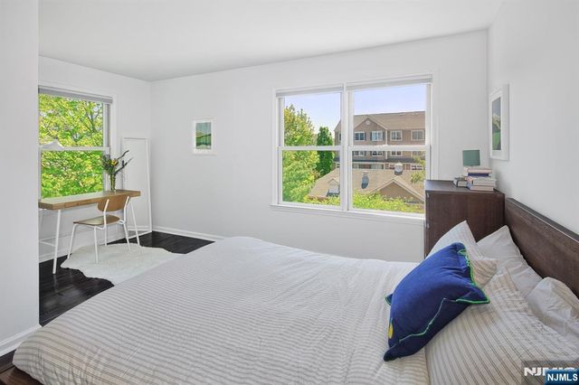 249 Brower Court, West New York, NJ 07093