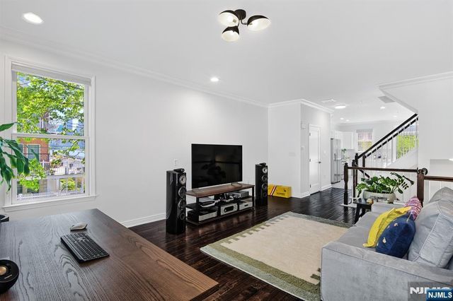 249 Brower Court, West New York, NJ 07093