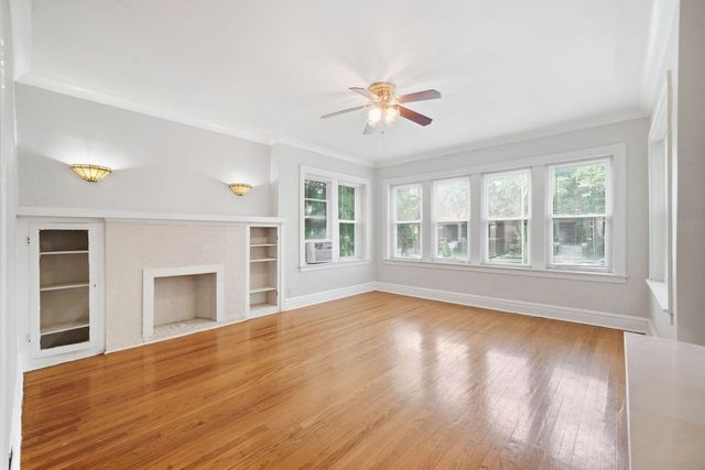 6945 S calumet Avenue 1S, Chicago, IL 60637