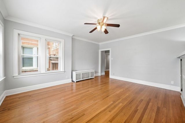 6945 S calumet Avenue 1S, Chicago, IL 60637