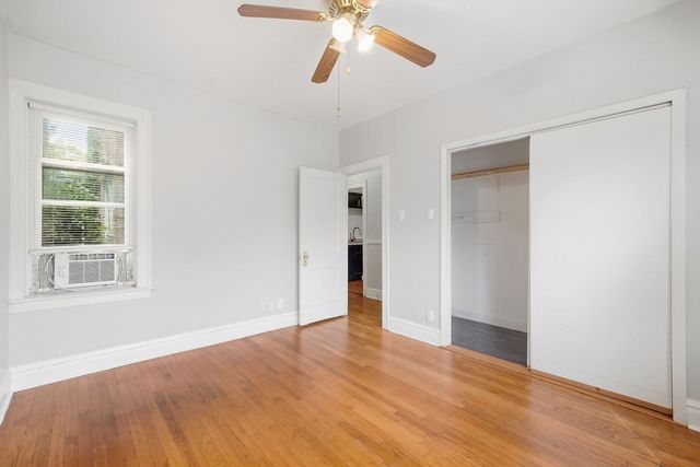 6945 S calumet Avenue 1S, Chicago, IL 60637