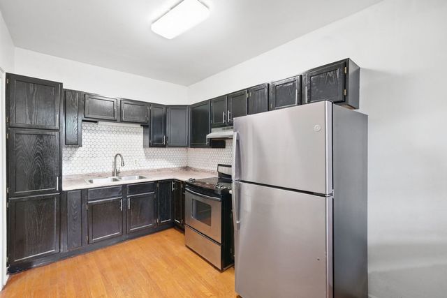 6945 S calumet Avenue 1S, Chicago, IL 60637