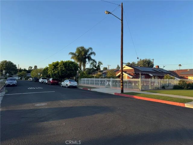 10204 Gerald Avenue, North Hills, CA 91343