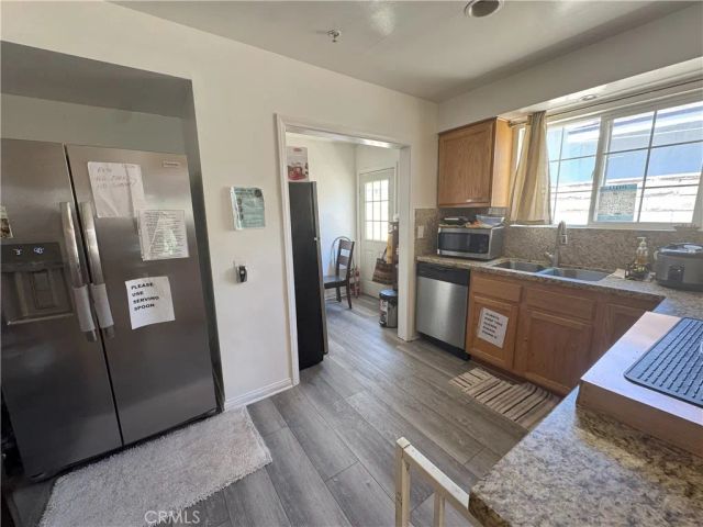 10204 Gerald Avenue, North Hills, CA 91343