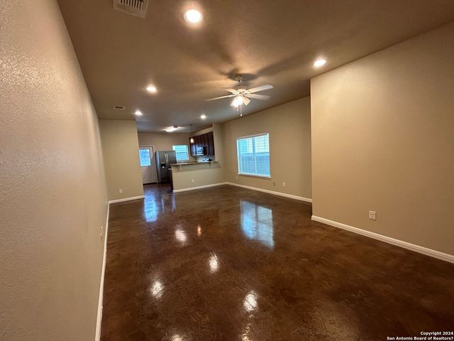 570 Advantage, New Braunfels, TX 78130