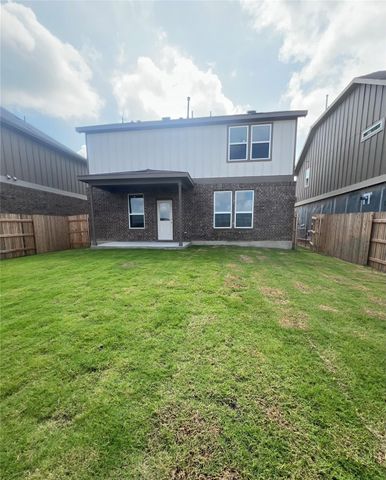 499 Tree Nut LOOP, Buda, TX 78610