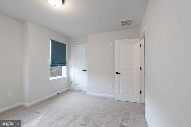 844 CHAPEL DR, Vineland, NJ 08361