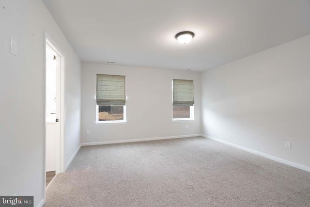 844 CHAPEL DR, Vineland, NJ 08361