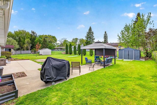 807 ROSEHILL ROAD, Kaukauna, WI 54130