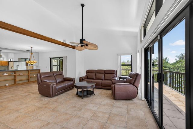 2102 Fairway Drive S, Jupiter, FL 33477