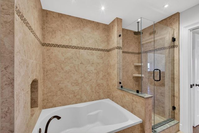 2102 Fairway Drive S, Jupiter, FL 33477