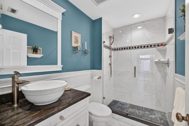2102 Fairway Drive S, Jupiter, FL 33477