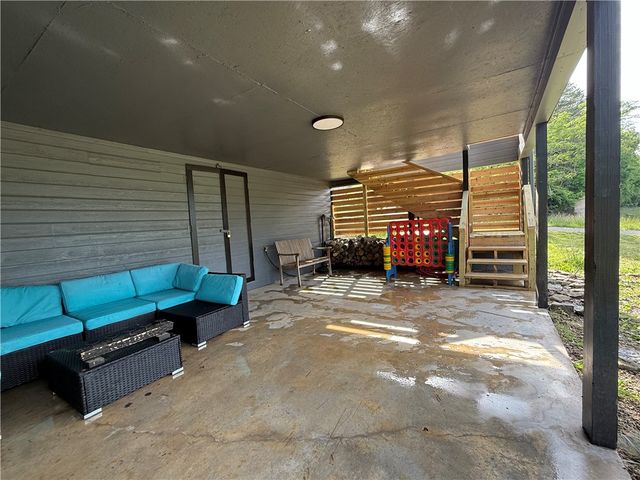 20386 Valley Drive, Rogers, AR 72756