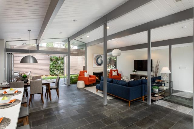 956 Trophy Drive, Mountain View, CA 94040