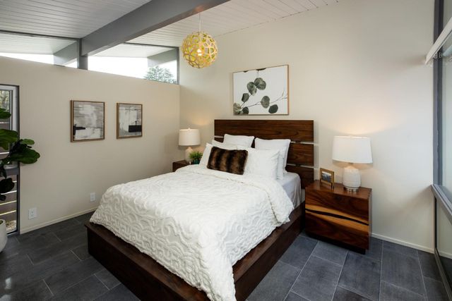 956 Trophy Drive, Mountain View, CA 94040