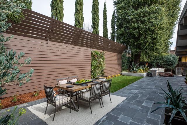 956 Trophy Drive, Mountain View, CA 94040