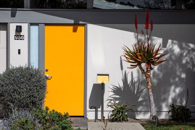 956 Trophy Drive, Mountain View, CA 94040