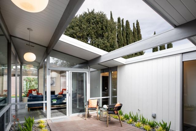 956 Trophy Drive, Mountain View, CA 94040