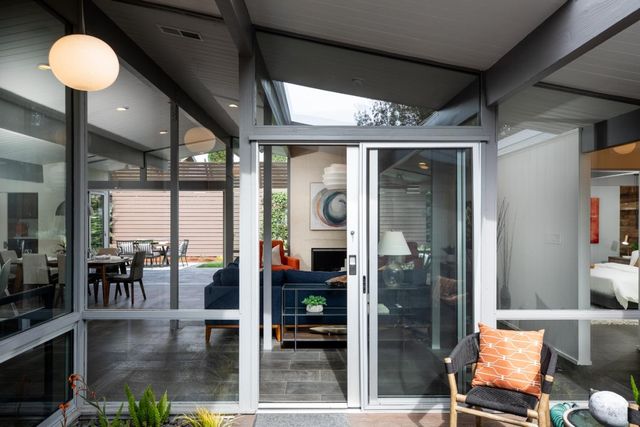 956 Trophy Drive, Mountain View, CA 94040