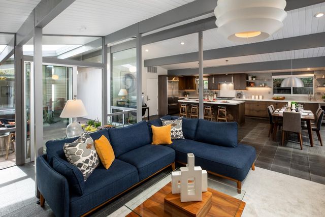 956 Trophy Drive, Mountain View, CA 94040