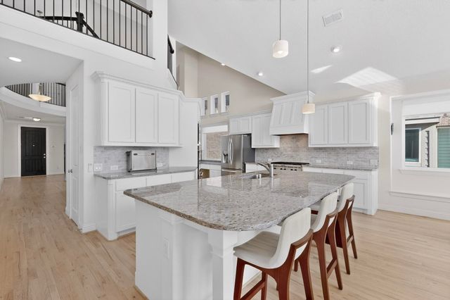 312 Chandan Way, Irving, TX 75063