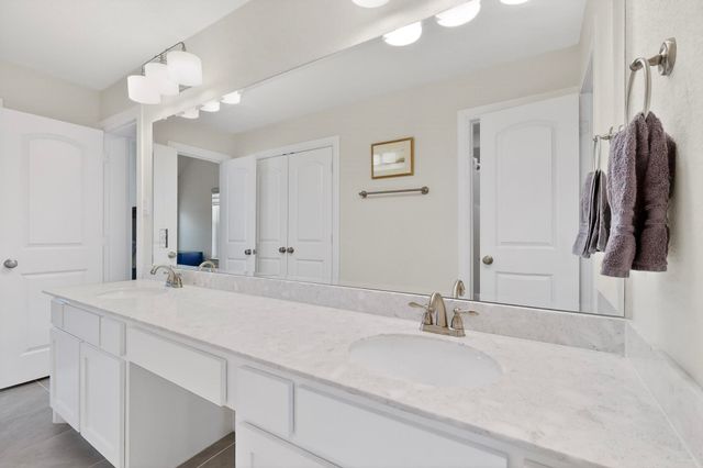 312 Chandan Way, Irving, TX 75063