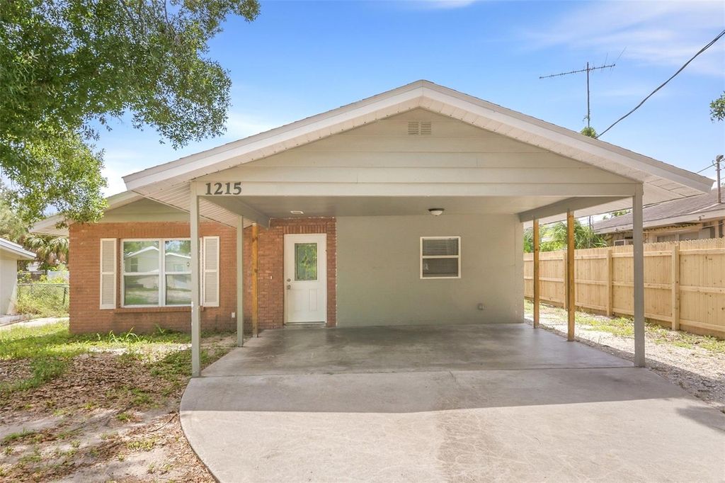 1215 39TH STREET W, Bradenton, FL 34205