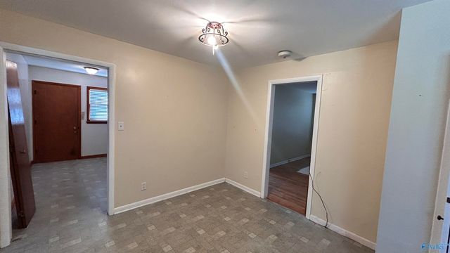 2106 Giles Drive, Huntsville, AL 35811