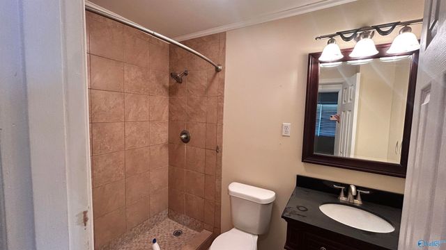 2106 Giles Drive, Huntsville, AL 35811