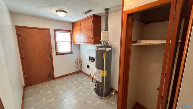 2106 Giles Drive, Huntsville, AL 35811