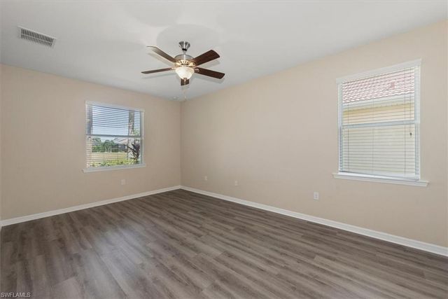 3305 Magnolia Landing LN, North Fort Myers, FL 33917