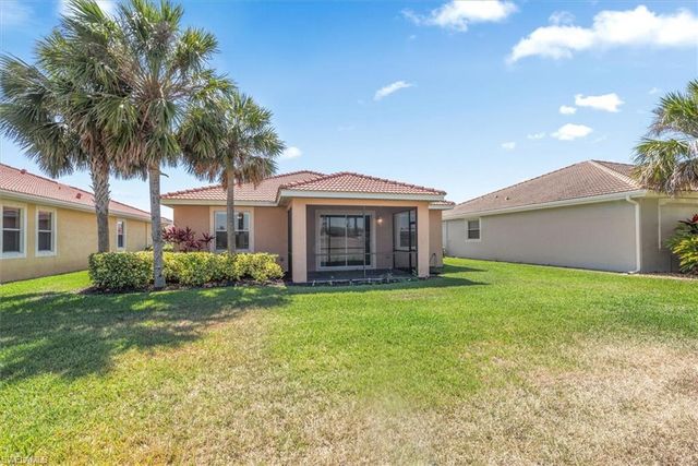 3305 Magnolia Landing LN, North Fort Myers, FL 33917