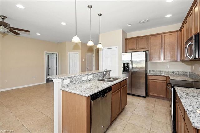 3305 Magnolia Landing LN, North Fort Myers, FL 33917