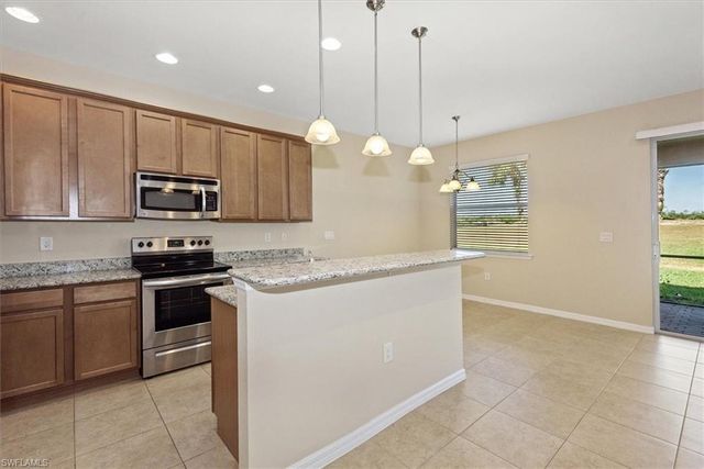 3305 Magnolia Landing LN, North Fort Myers, FL 33917