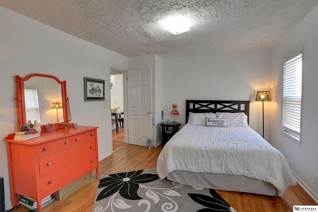 502 N 32nd Street, Omaha, NE 68131