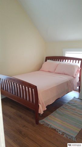 502 N 32nd Street, Omaha, NE 68131