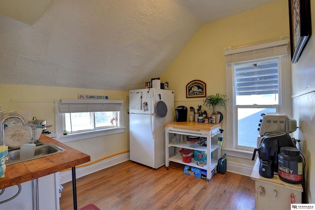 502 N 32nd Street, Omaha, NE 68131