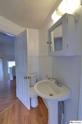 502 N 32nd Street, Omaha, NE 68131