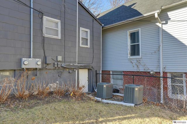 502 N 32nd Street, Omaha, NE 68131