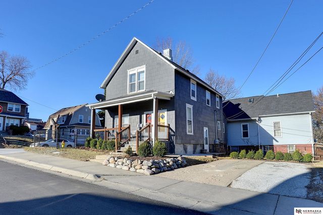 502 N 32nd Street, Omaha, NE 68131